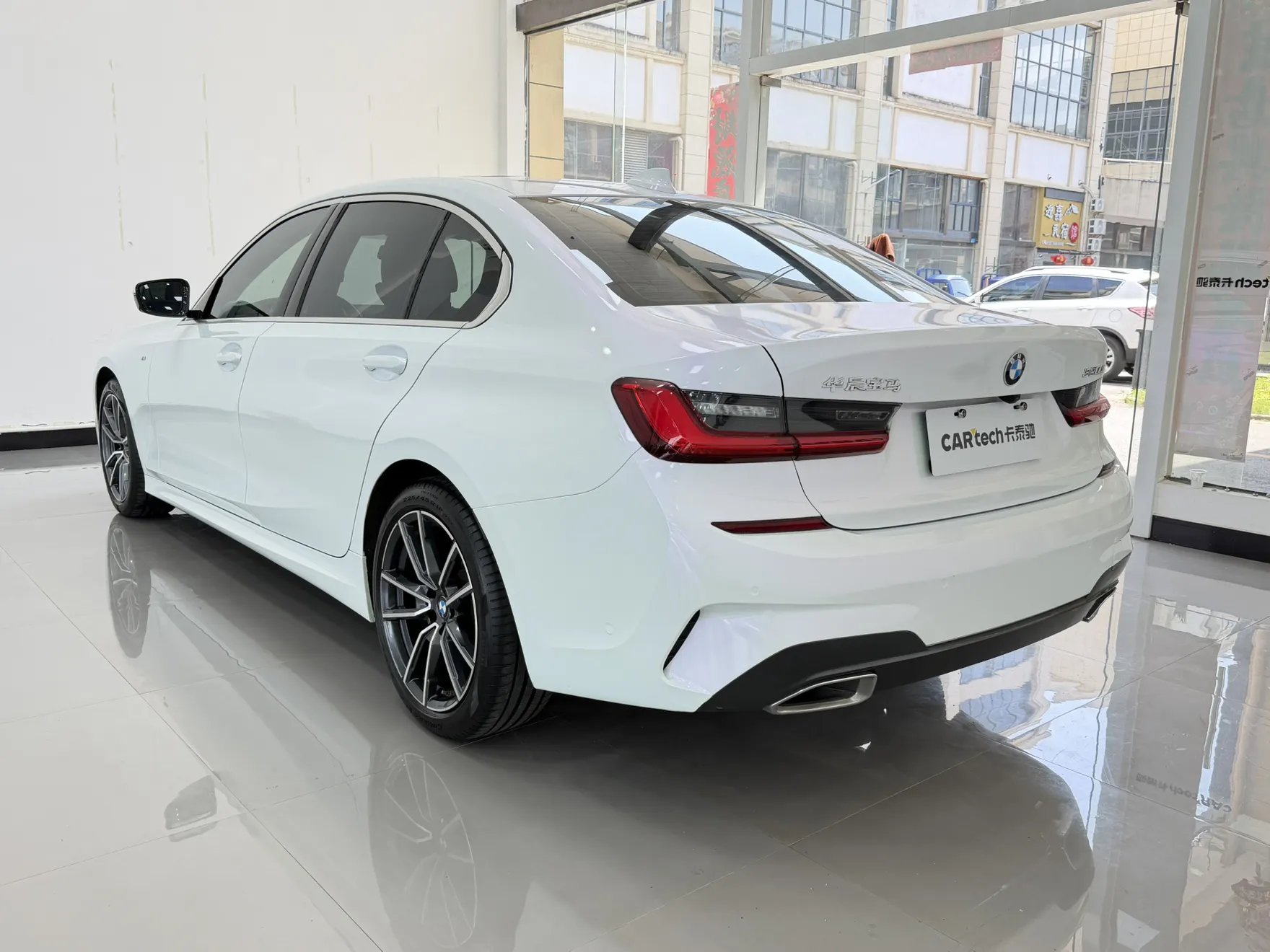 BMW 320Li, 2020 6