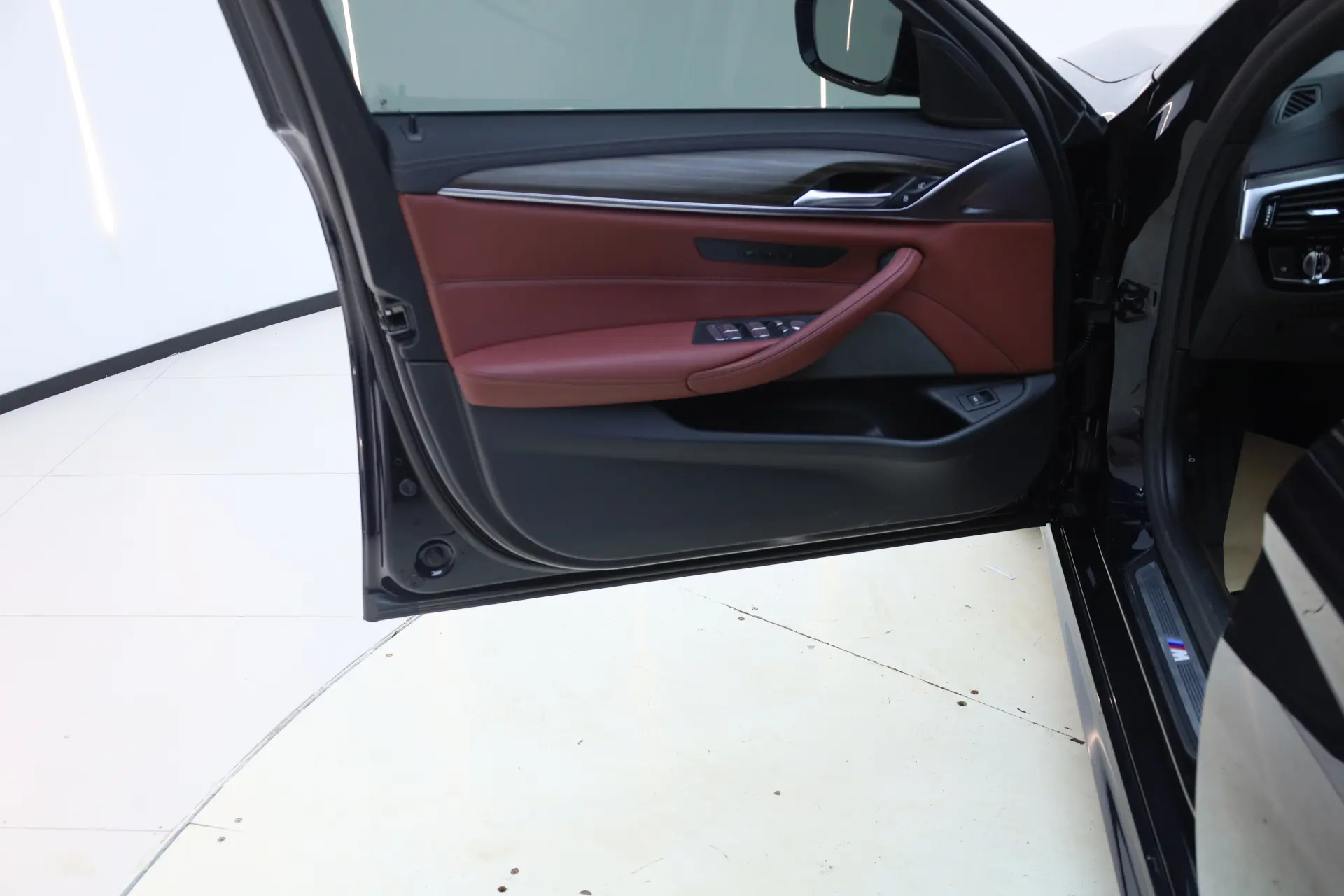 BMW 530Li, 2022 25