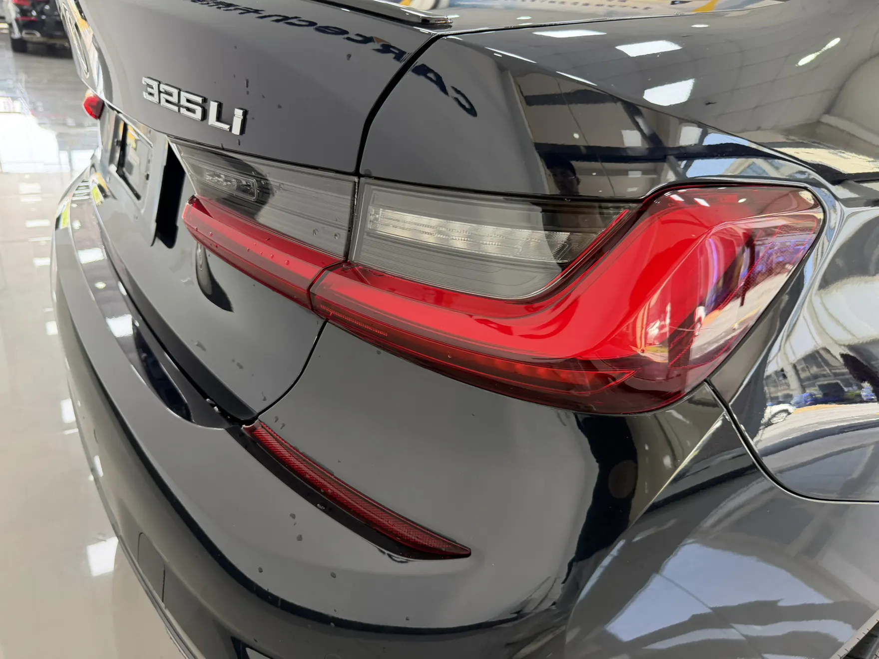 BMW 325Li, 2022 8