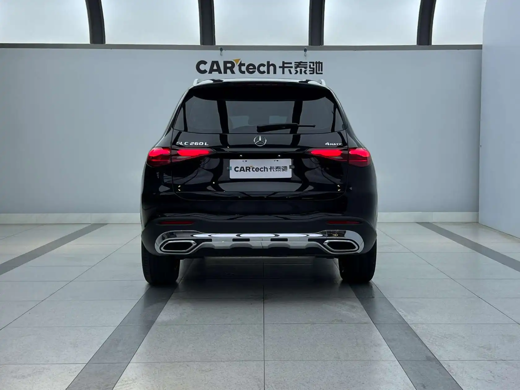 Mercedes-Benz GLC 260 L, 2025 3