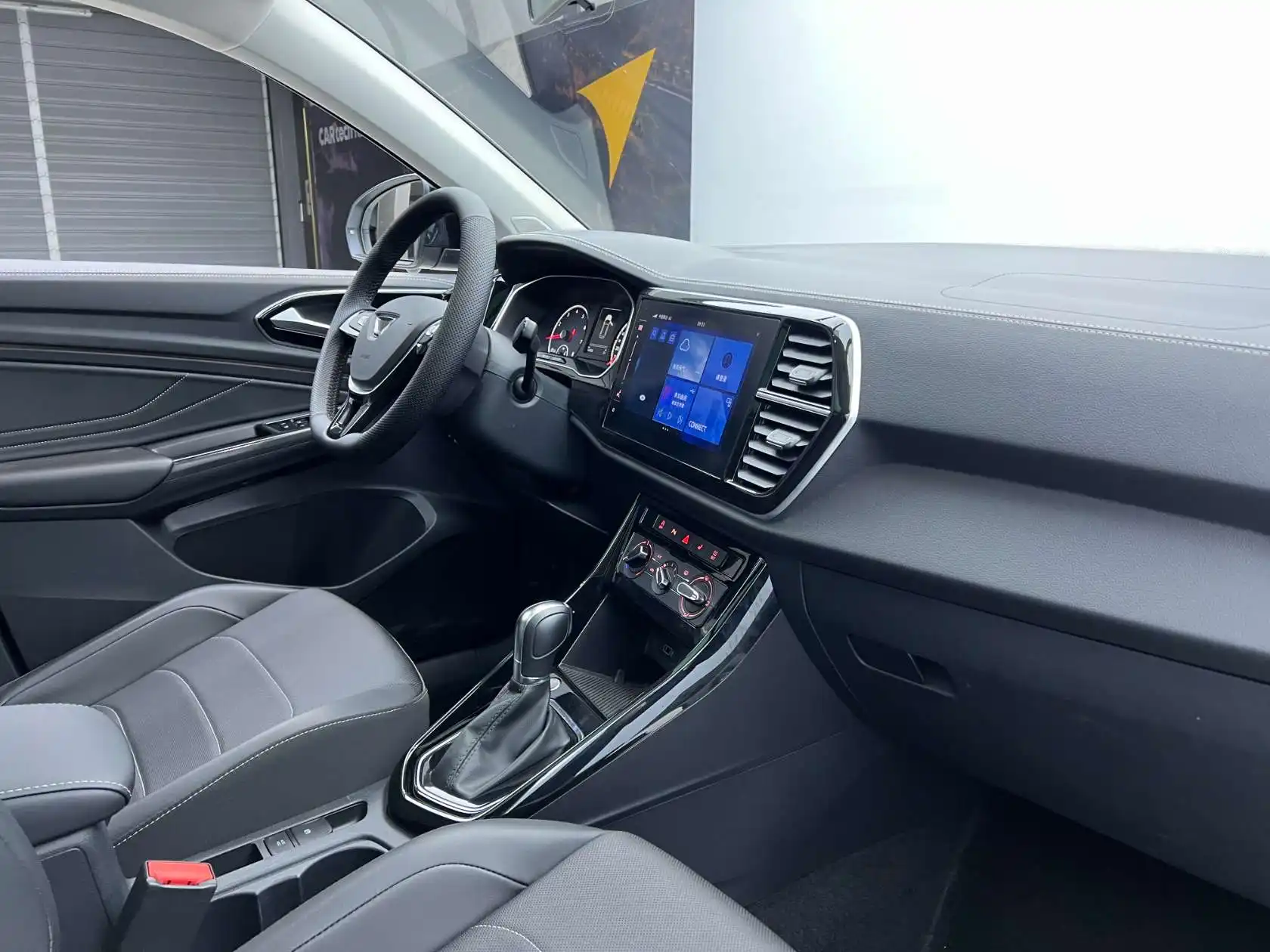 Jetta Panda, 2022 19