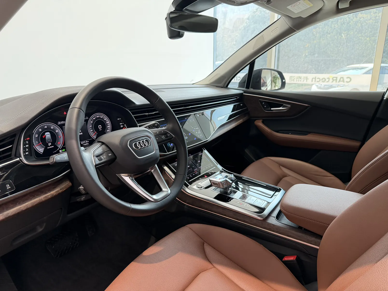 Audi Q7 55 TFSI, 2023 20