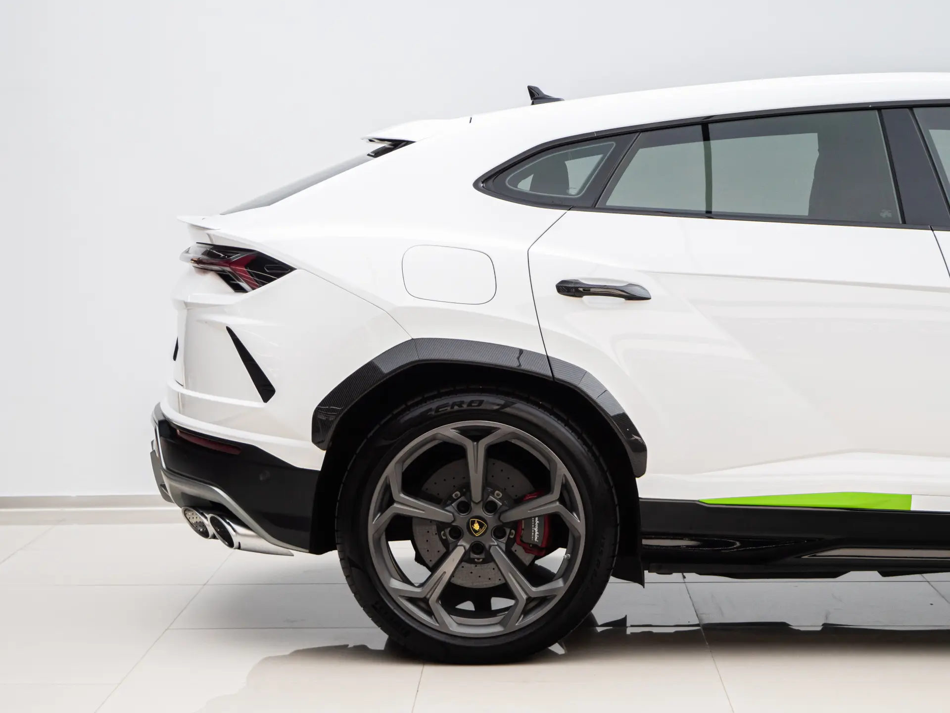 Lamborghini Urus, 2020 3