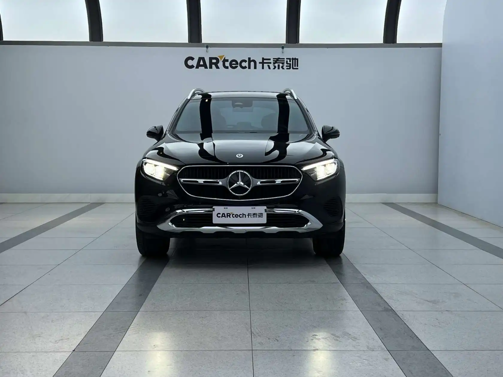 Mercedes-Benz GLC 260 L, 2025 2