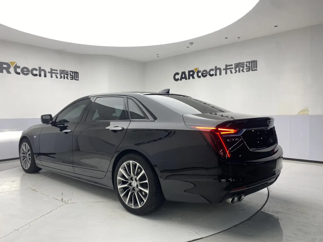 Cadillac CT6, 2023 7