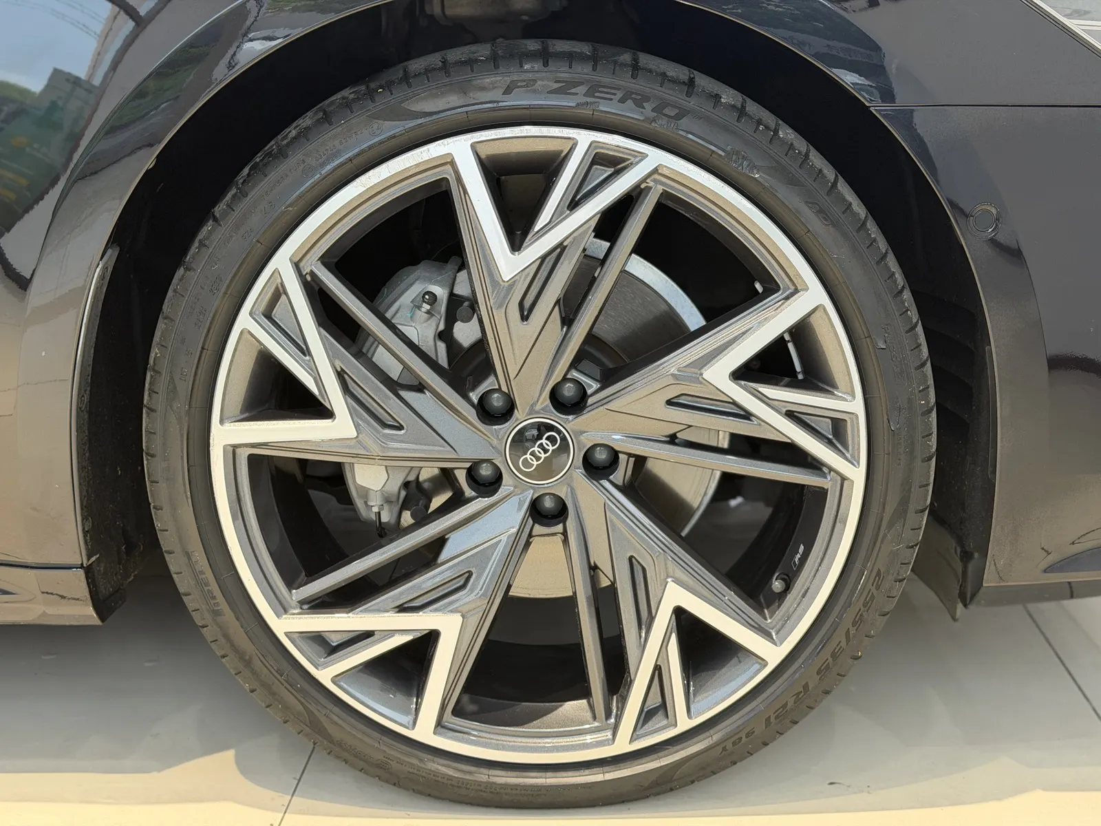 Audi A7L 45 TFSI, 2023 10