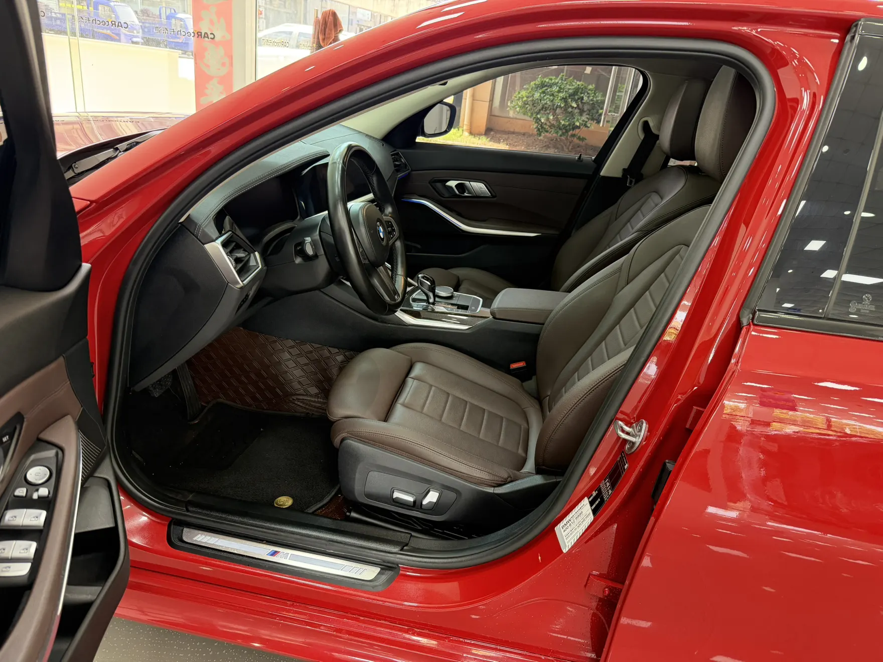 BMW 325Li, 2021 13