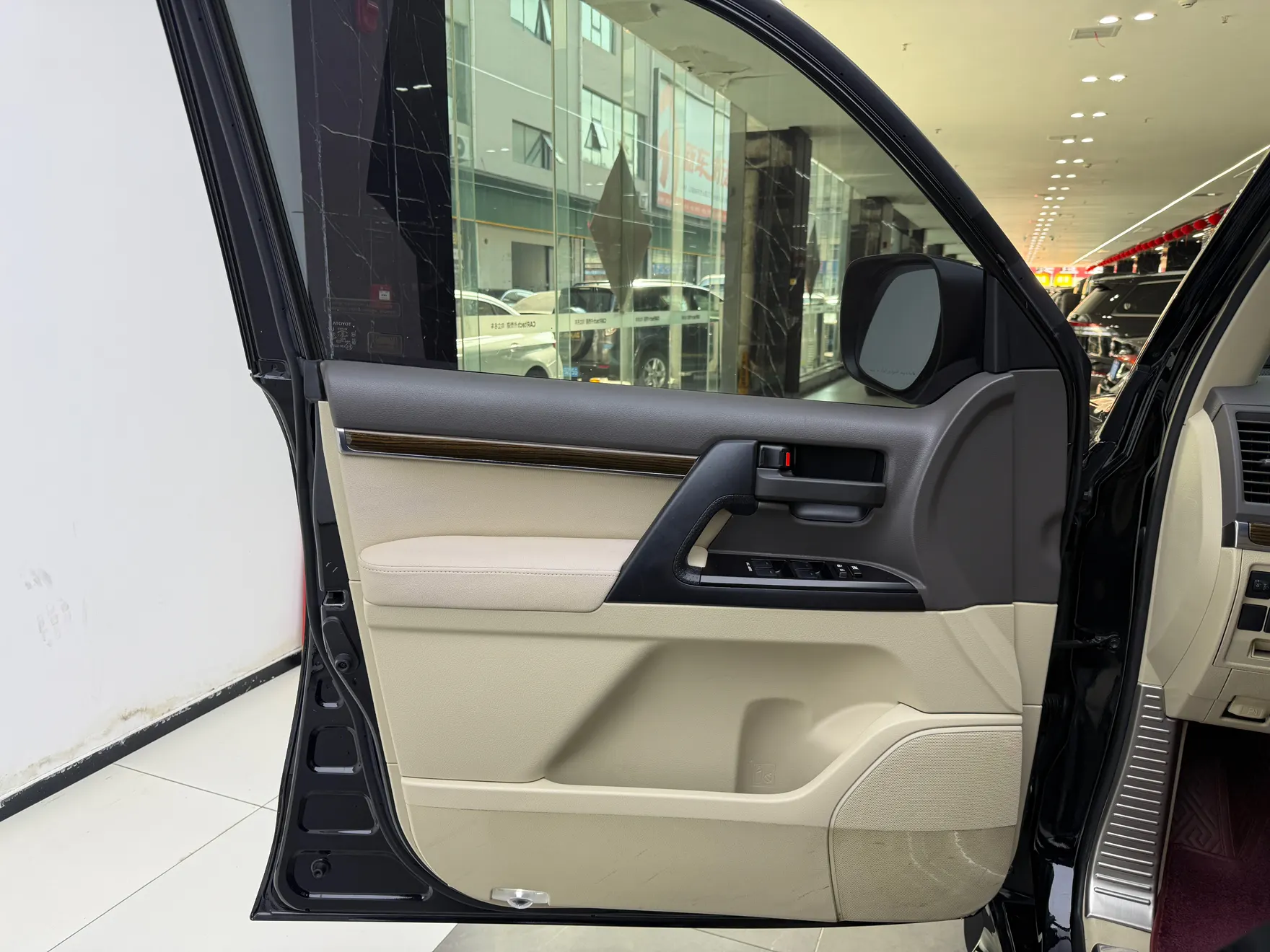 Toyota Land Cruiser, 2019 22