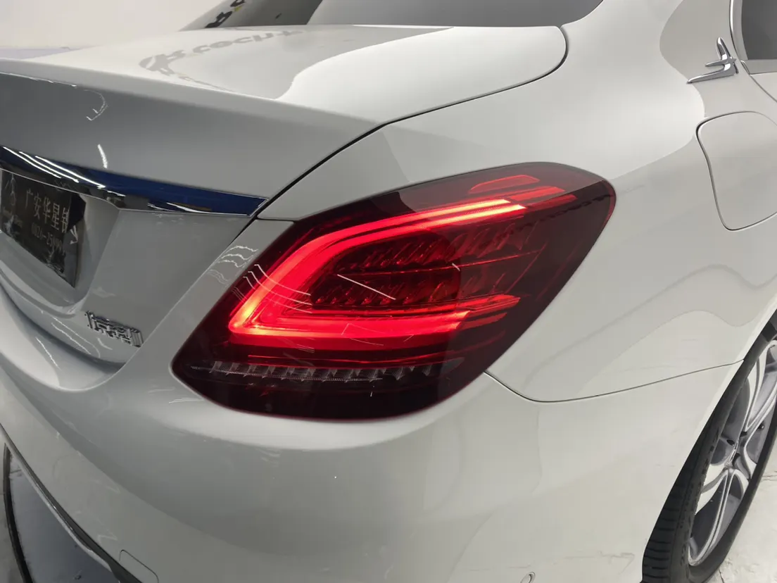 Mercedes-Benz C 260 L, 2021 10