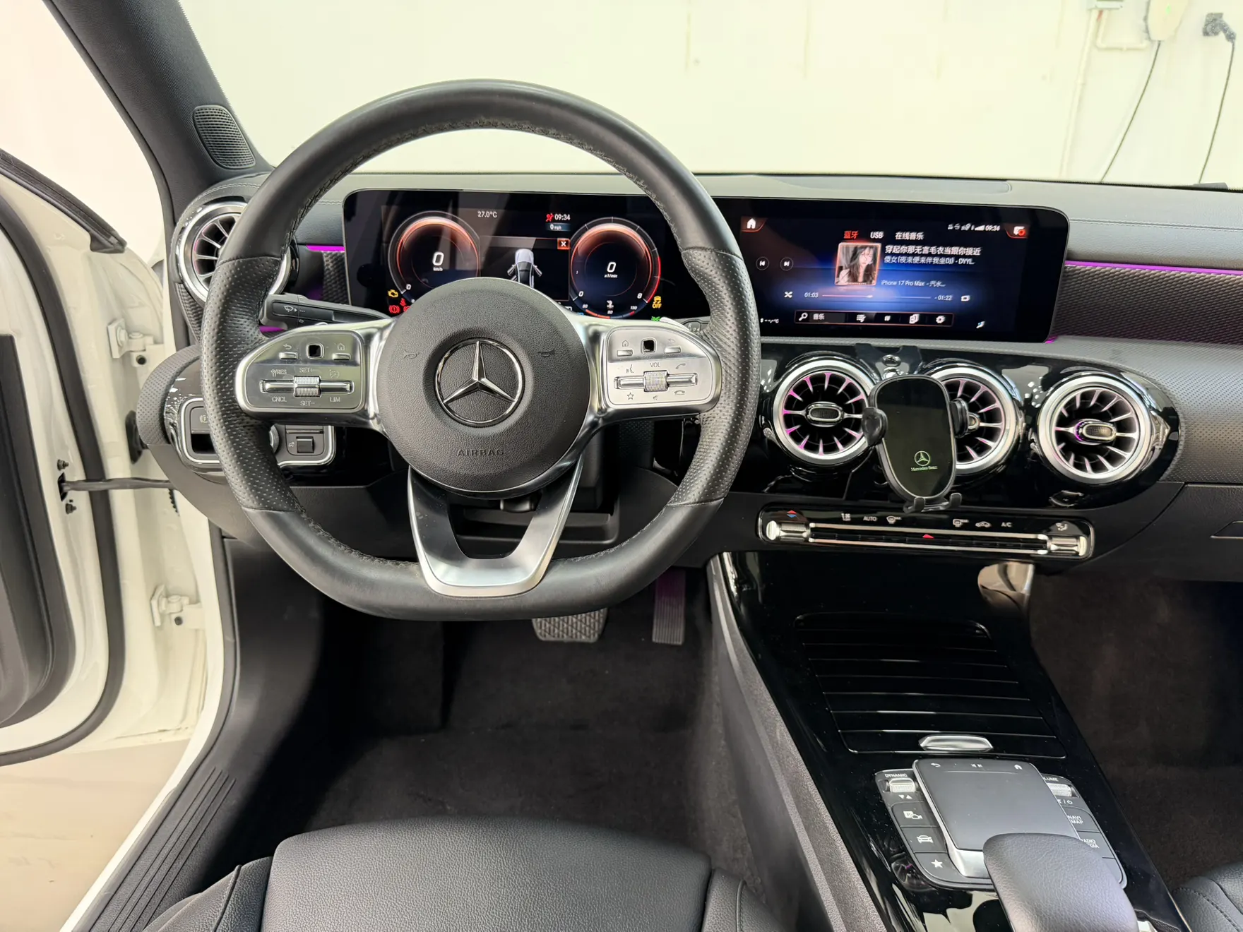 Mercedes-Benz A 200 L, 2022 11