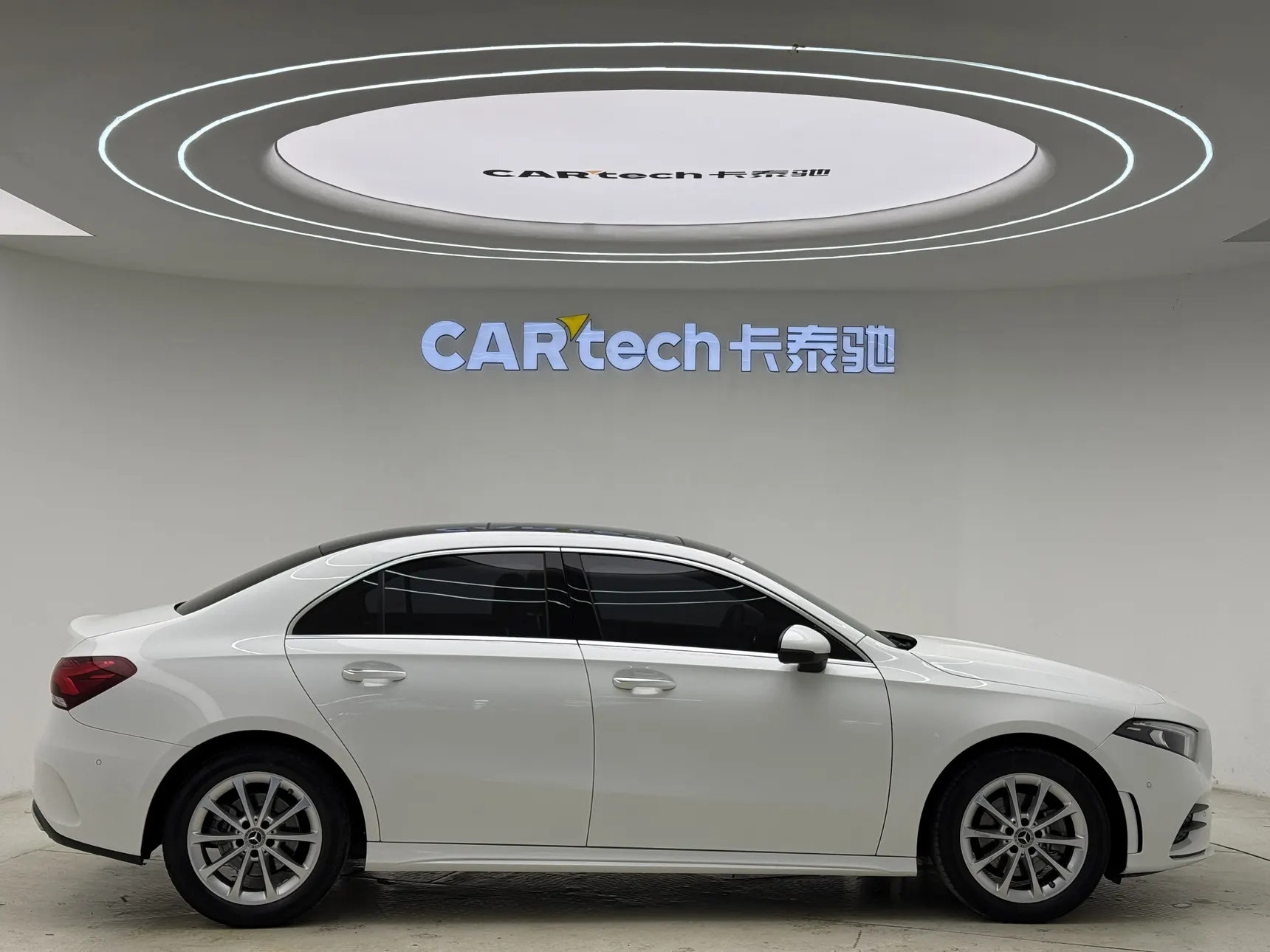 Mercedes-Benz A 200 L, 2022 4