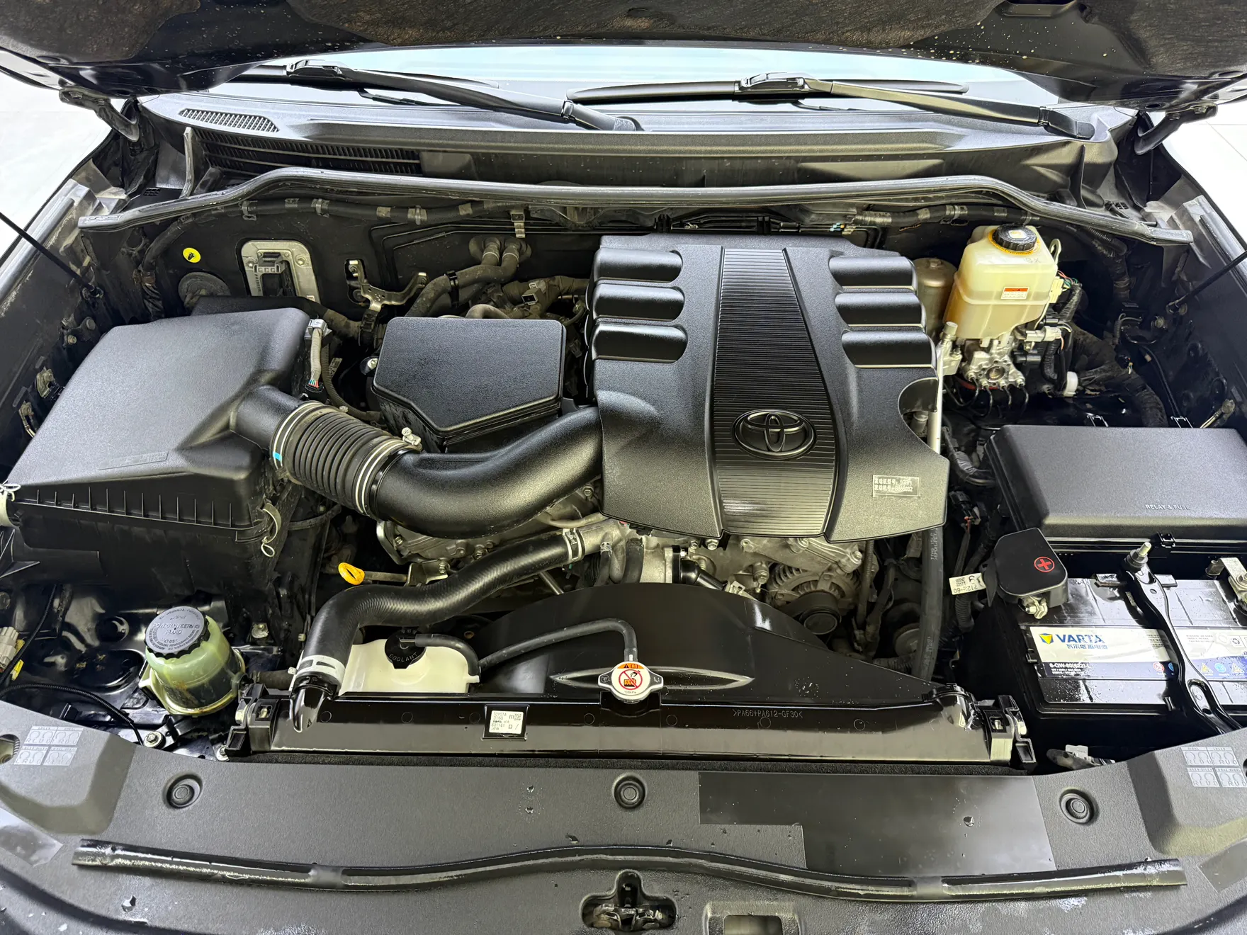 Toyota Land Cruiser, 2019 12