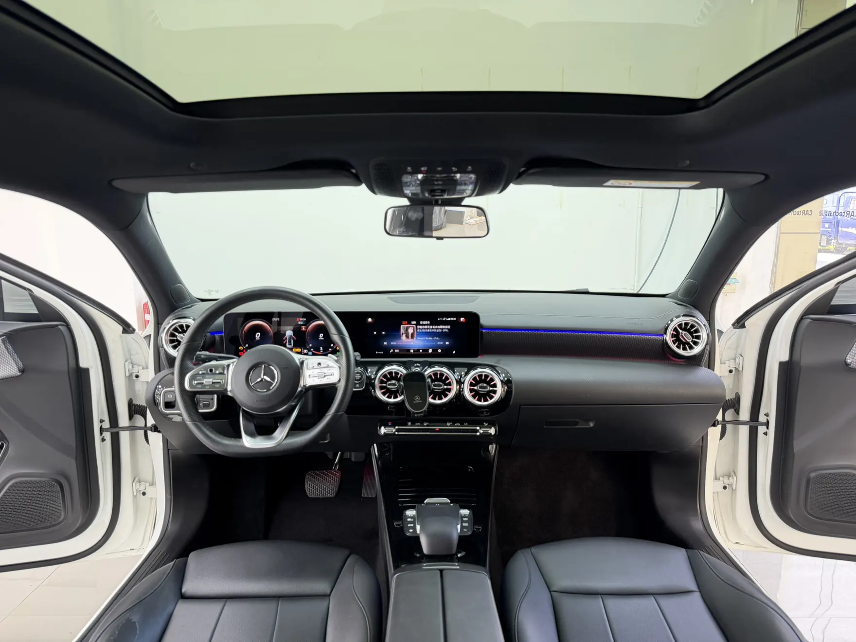 Mercedes-Benz A 200 L, 2022 10