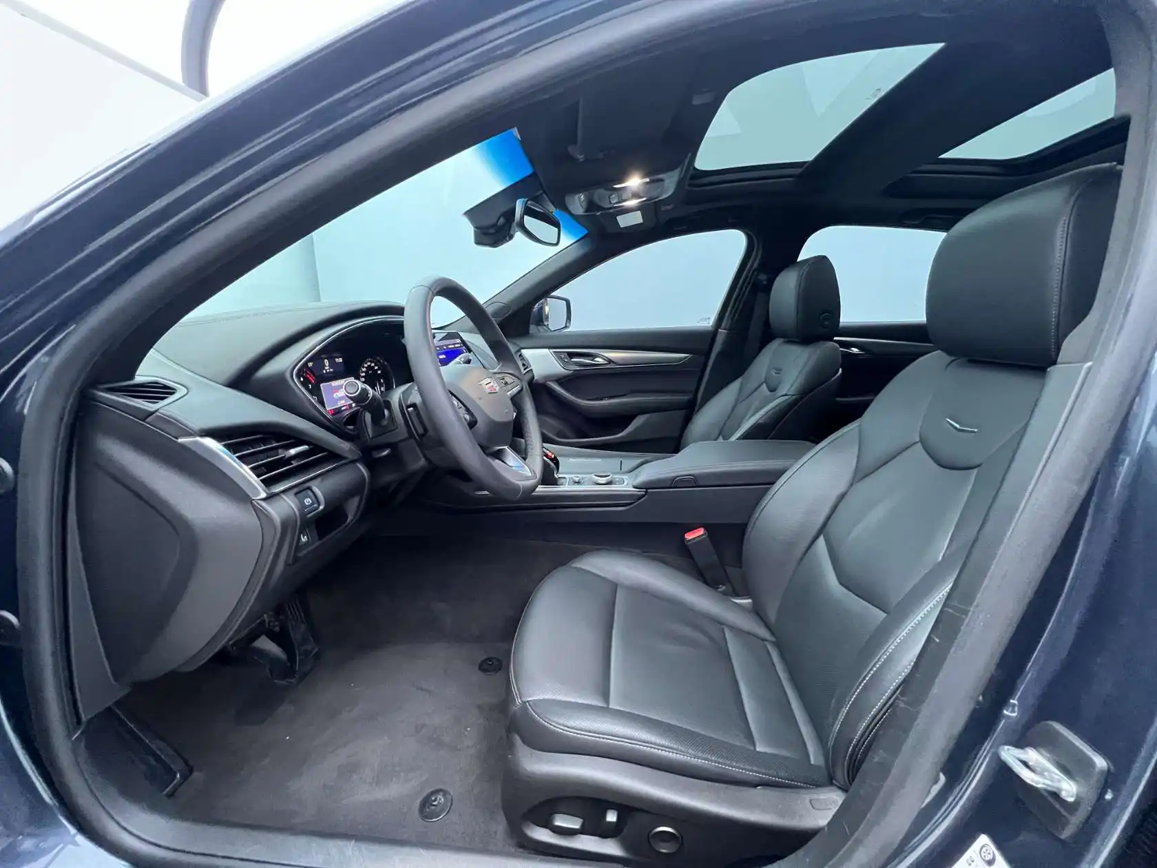 Cadillac CT5, 2021 10