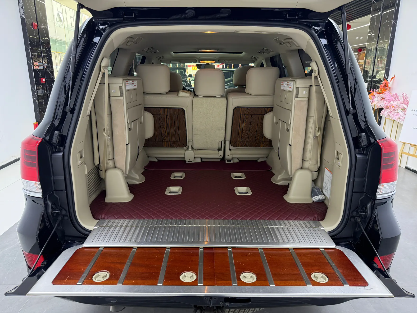 Toyota Land Cruiser, 2019 18