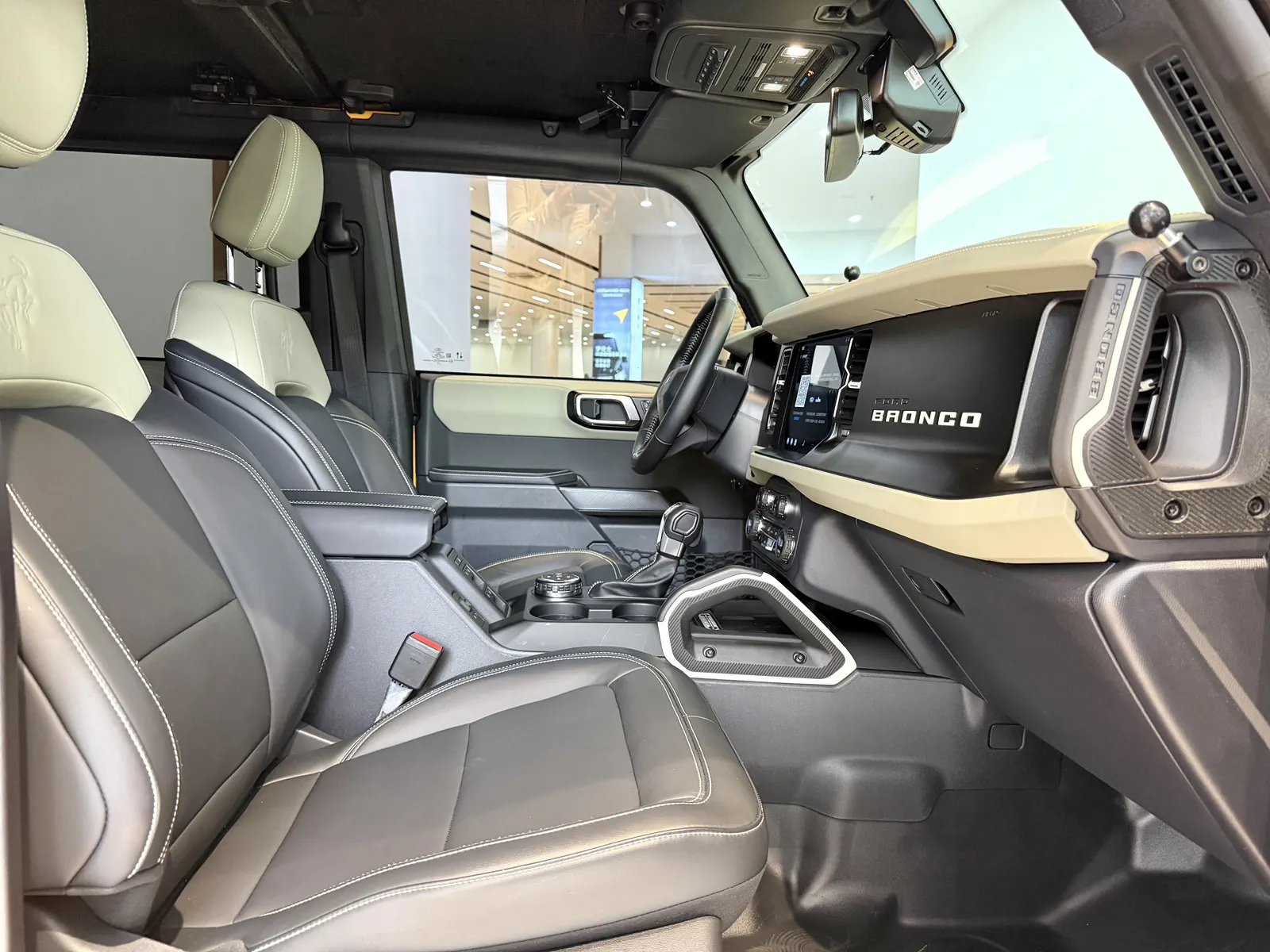 Ford Bronco, 2025 16