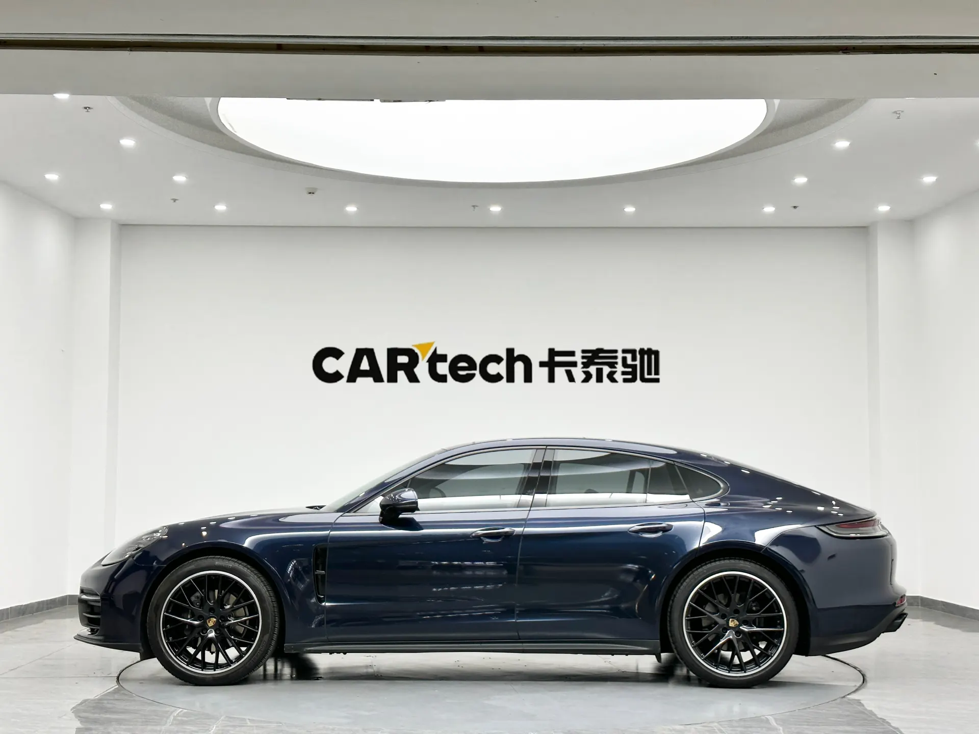 Porsche Panamera, 2022 все фото