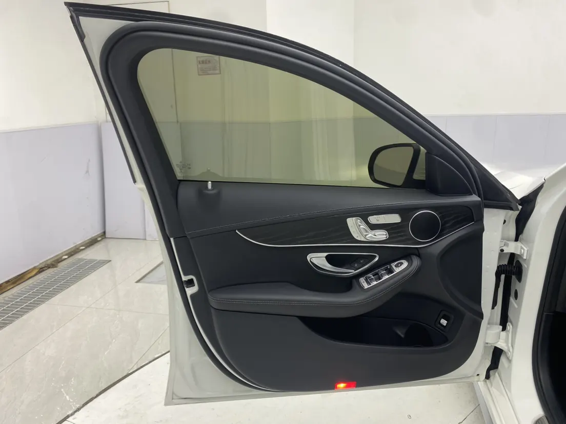 Mercedes-Benz C 260 L, 2021 16