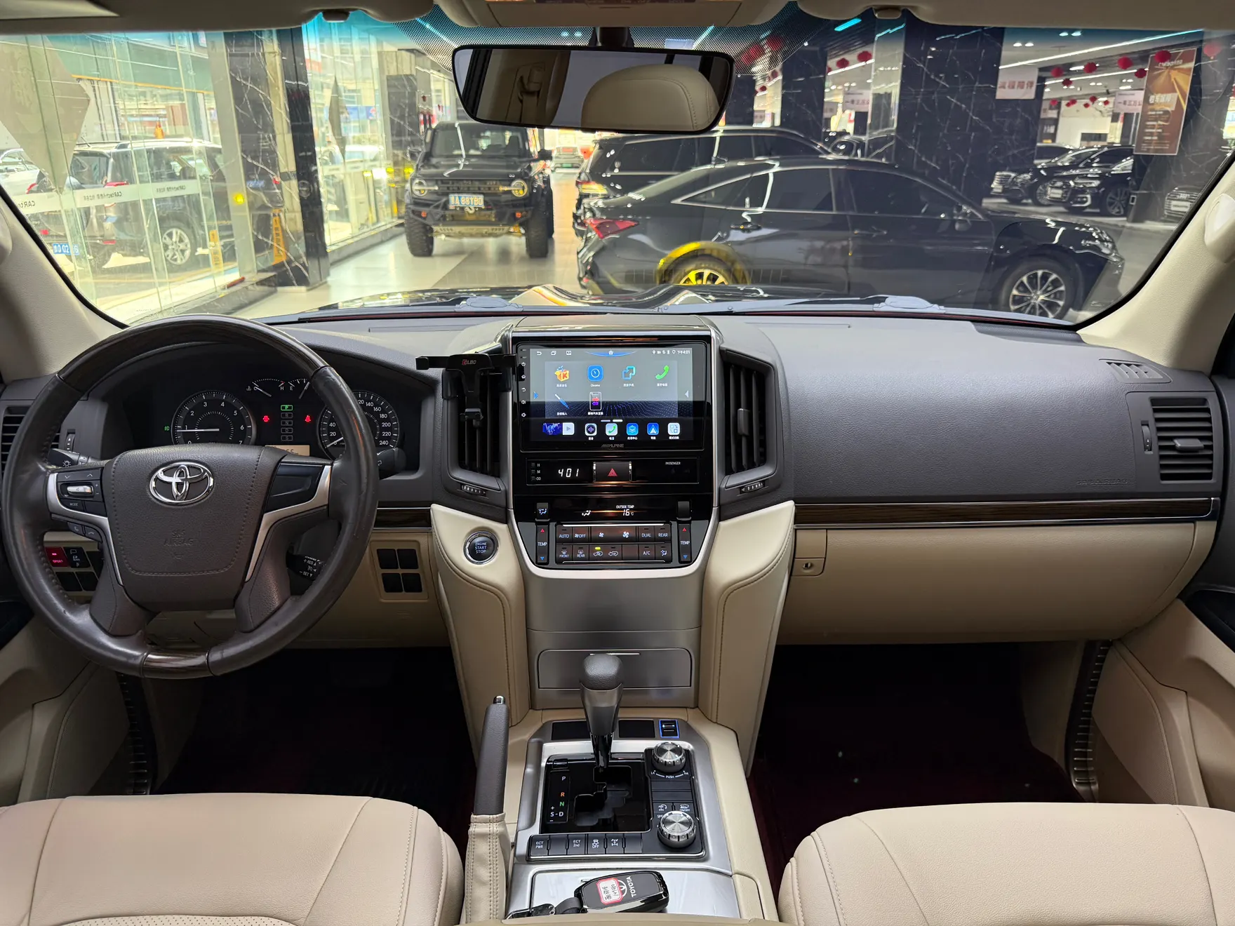 Toyota Land Cruiser, 2019 21