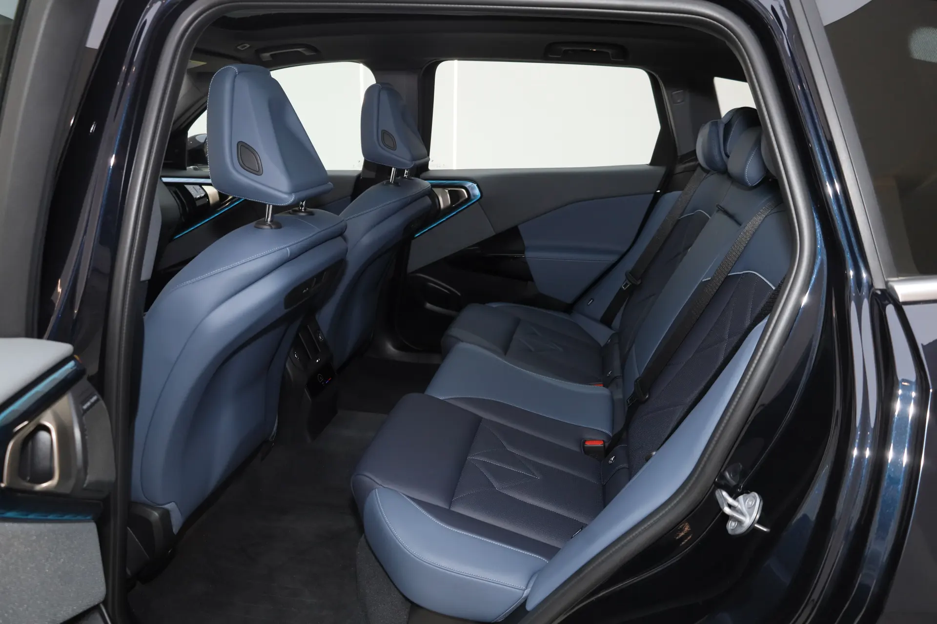 BMW X3, 2025 27