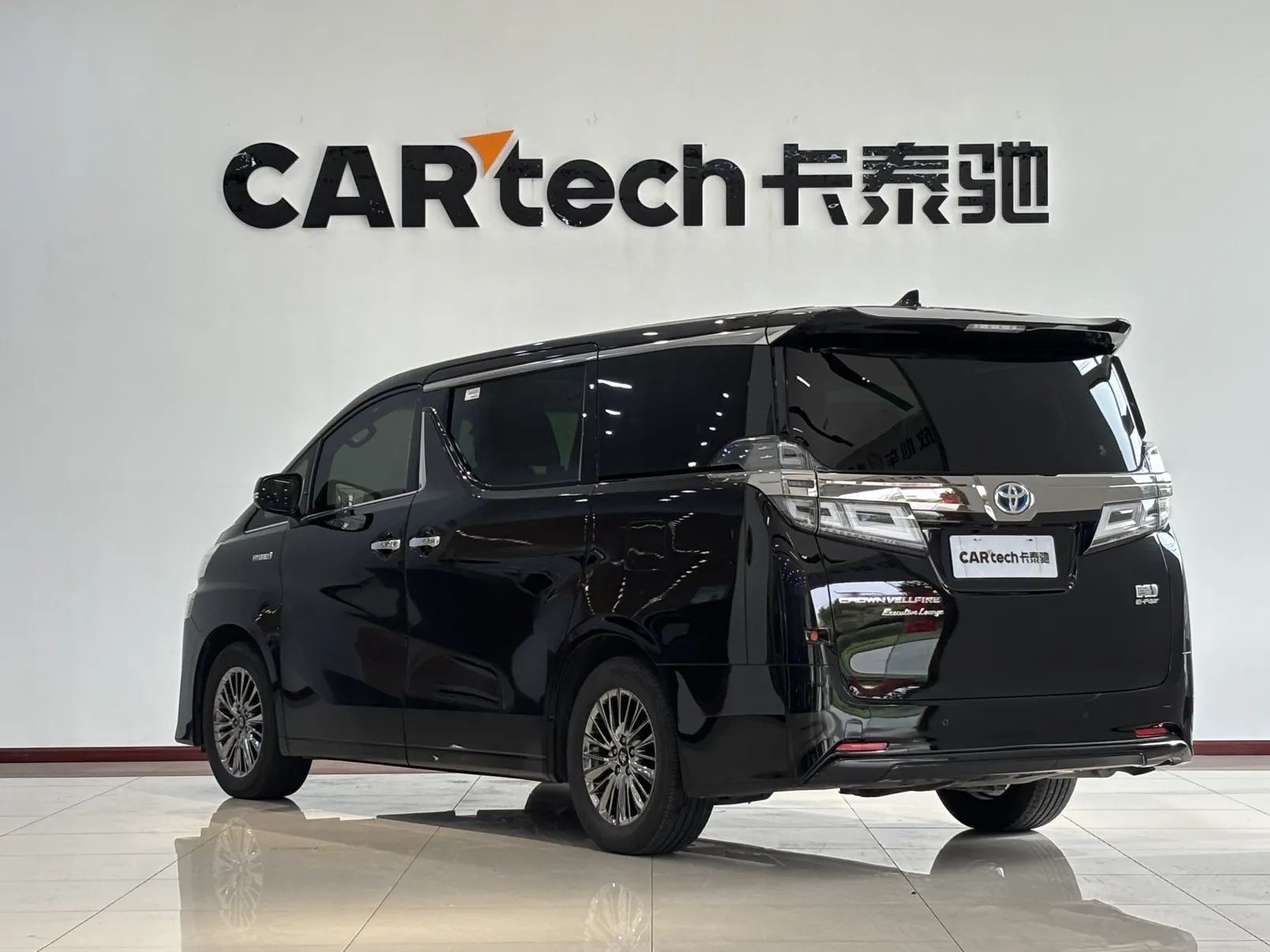 Toyota Vellfire, 2021 7