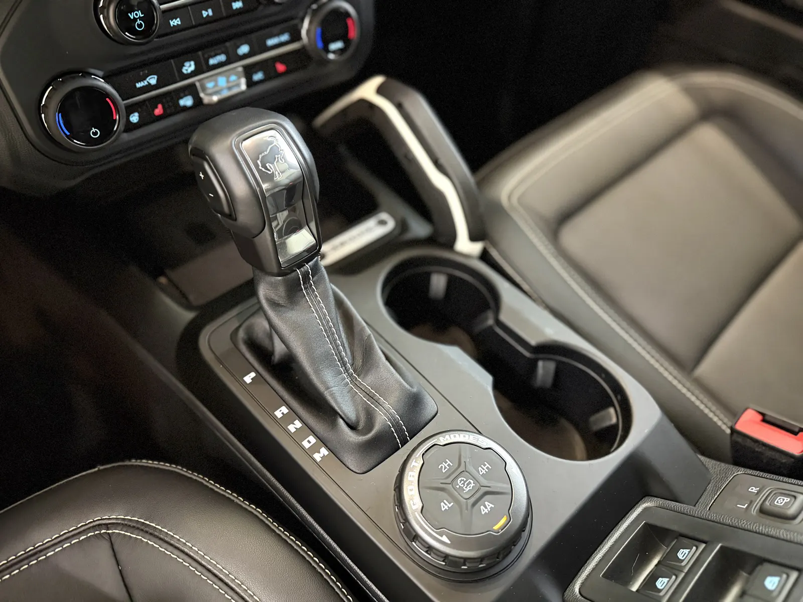 Ford Bronco, 2025 18