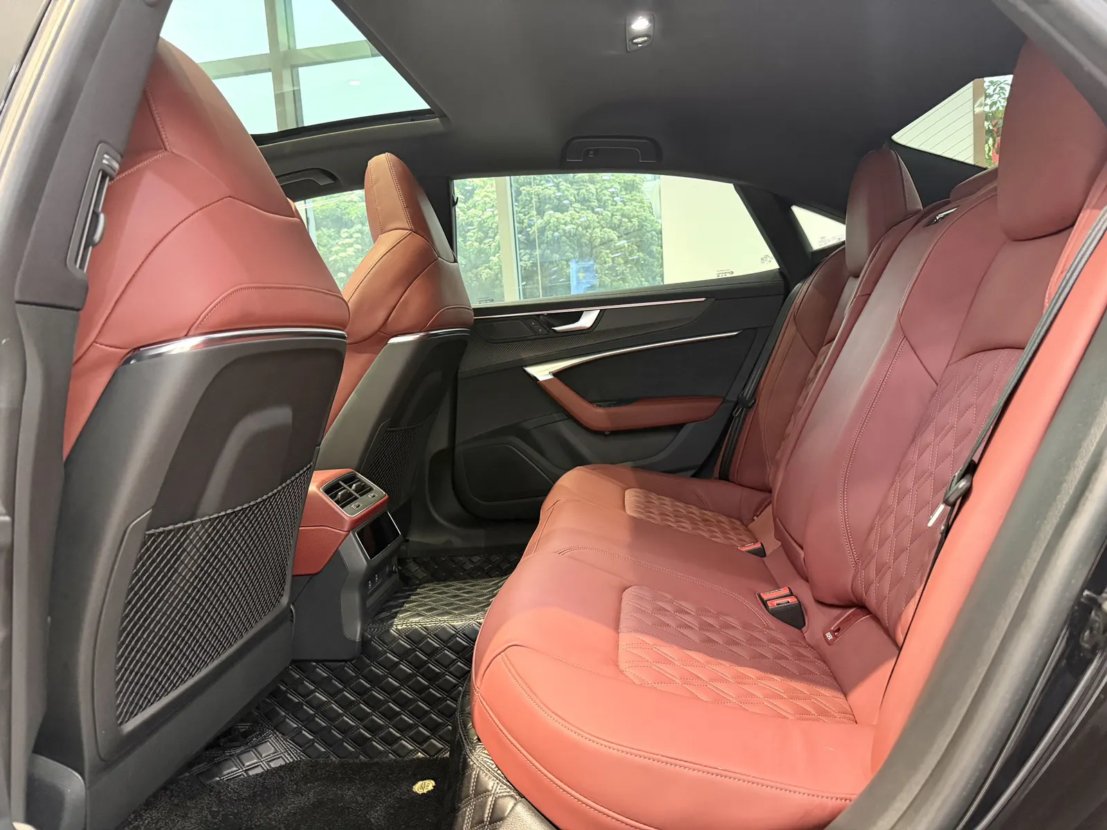 Audi A7L 45 TFSI, 2023 18