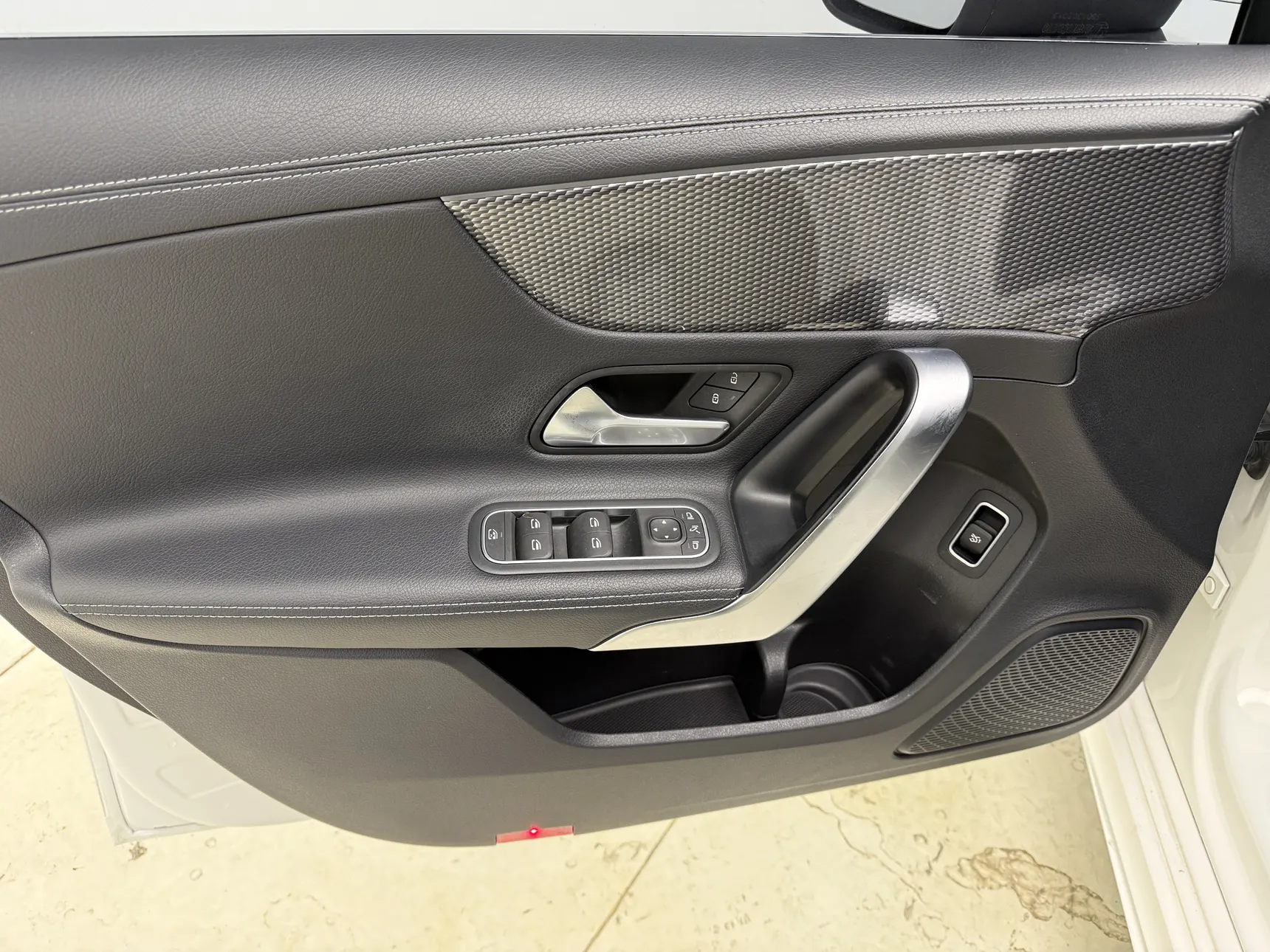Mercedes-Benz A 200 L, 2022 17