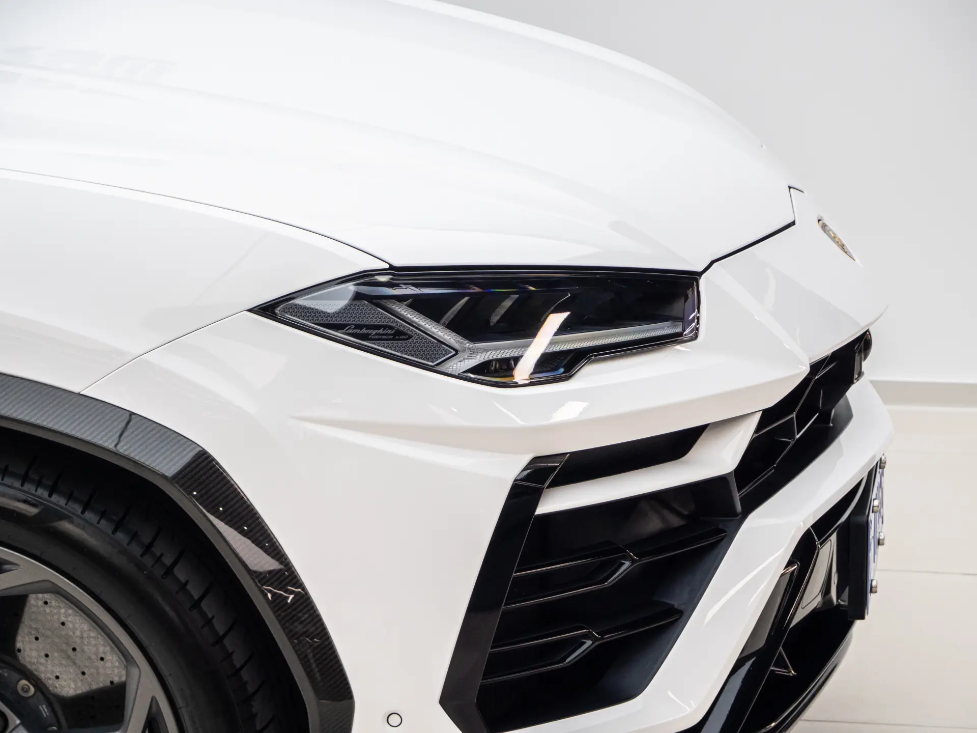 Lamborghini Urus, 2020 10