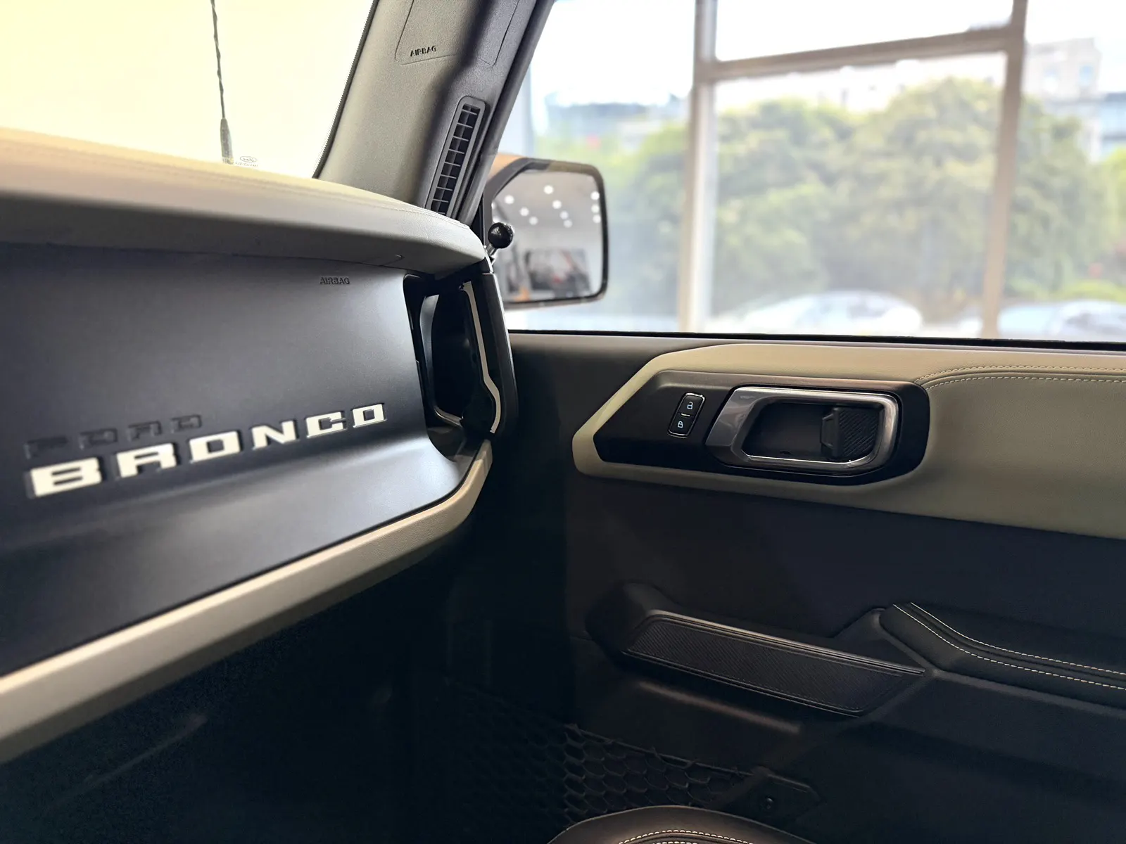 Ford Bronco, 2025 23