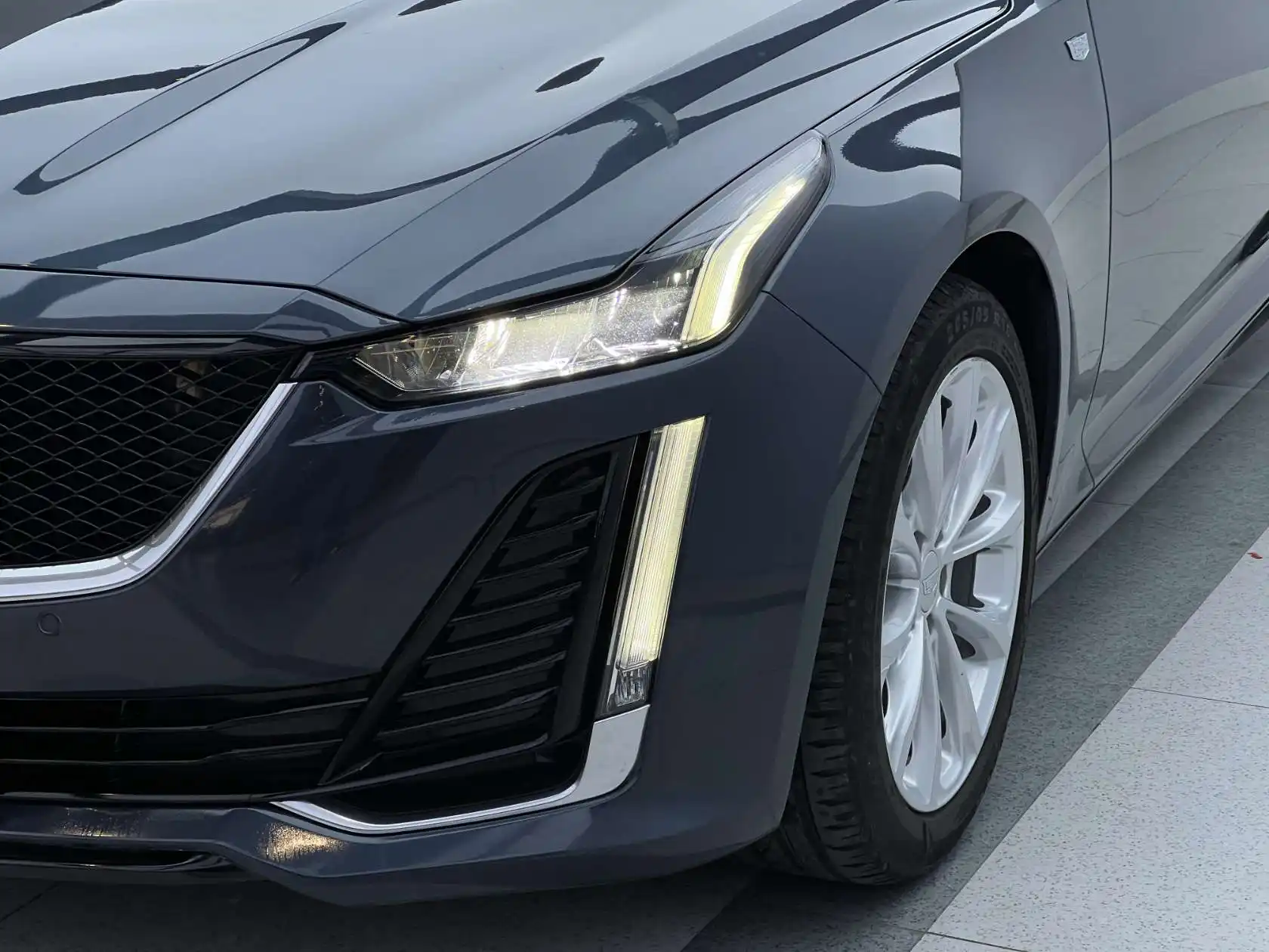 Cadillac CT5, 2021 все фото