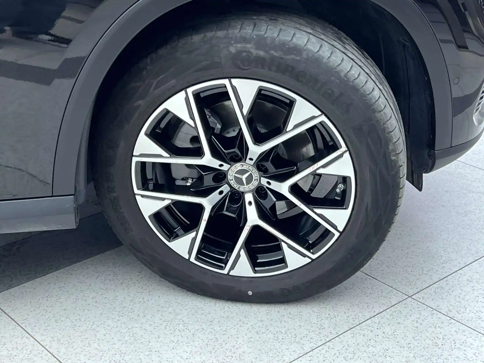 Mercedes-Benz GLC 260 L, 2025 33