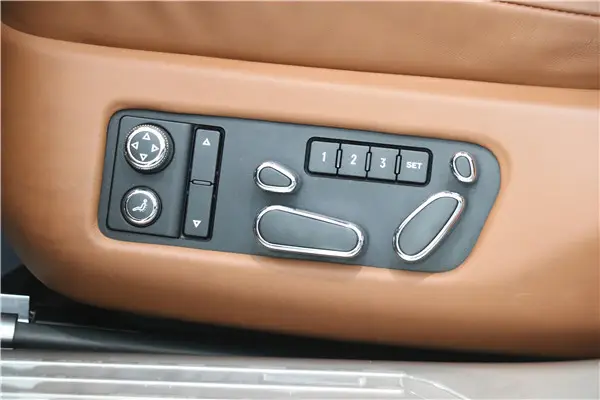 Bentley Flying Spur, 2014 10