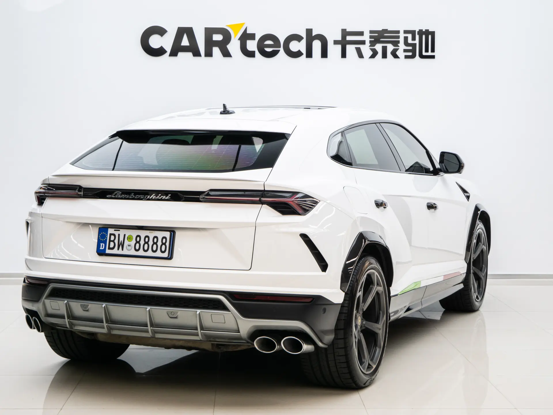 Lamborghini Urus, 2020 4