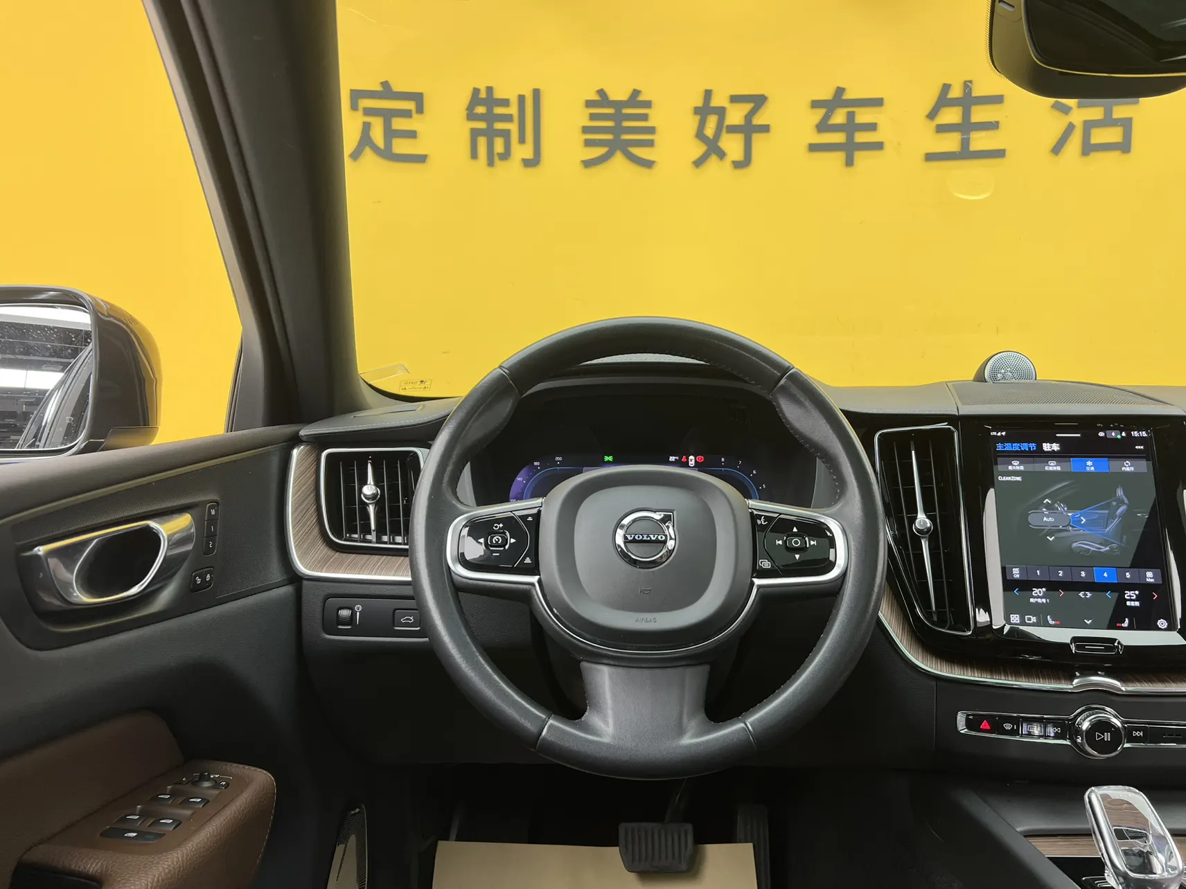 Volvo XC60, 2022 30