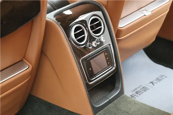 Bentley Flying Spur, 2014 15
