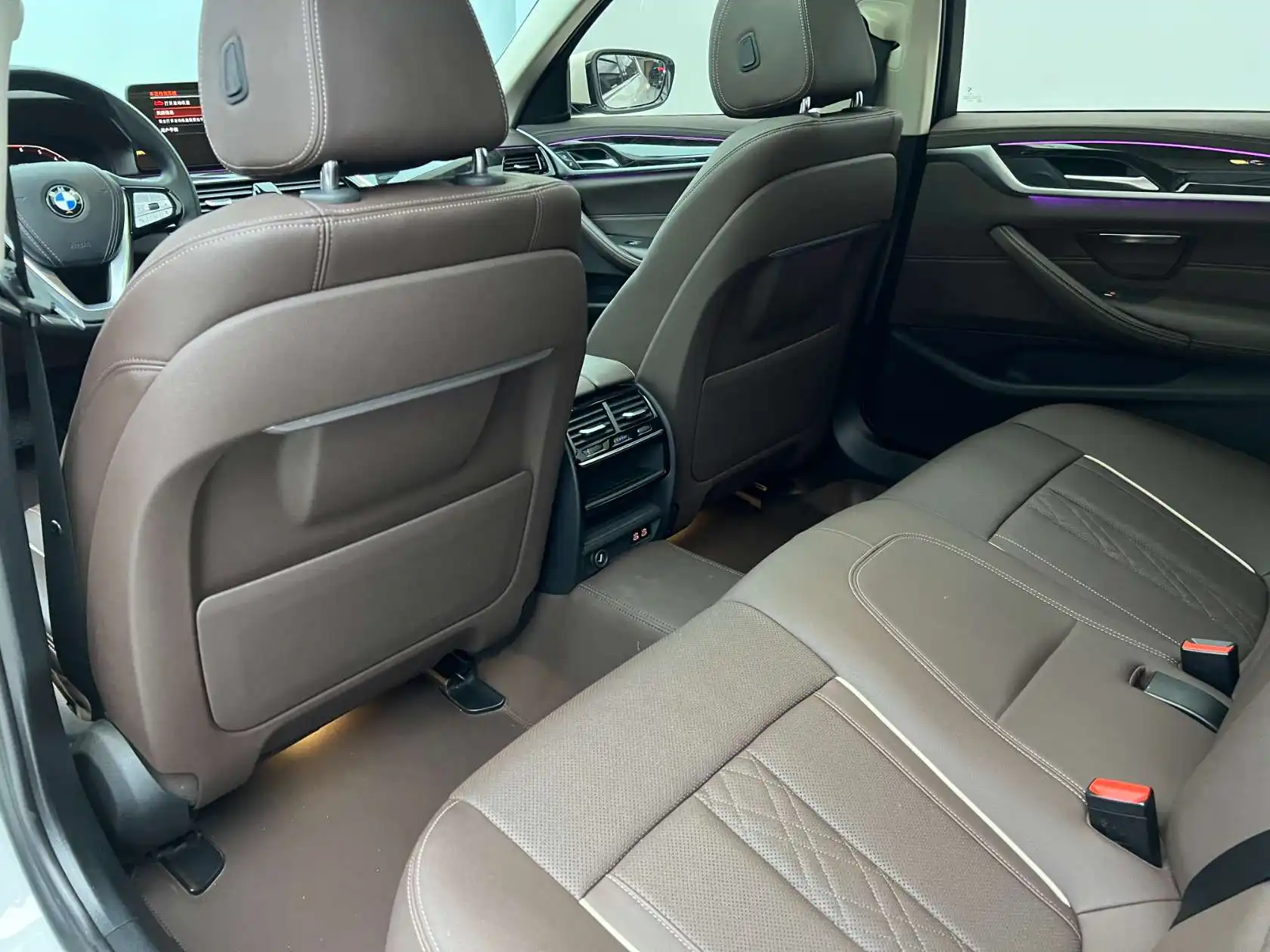 BMW 525Li, 2021 13