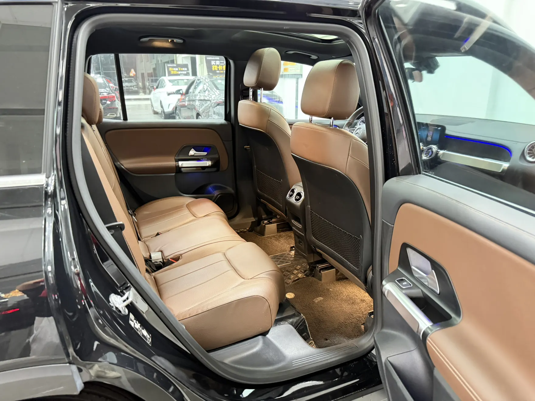 Mercedes-Benz GLB, 2023 17