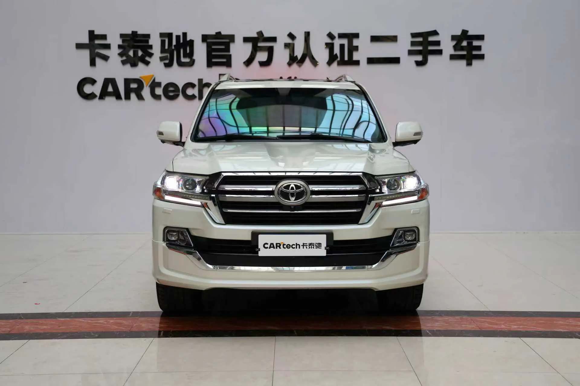 Toyota Land Cruiser, 2019 3