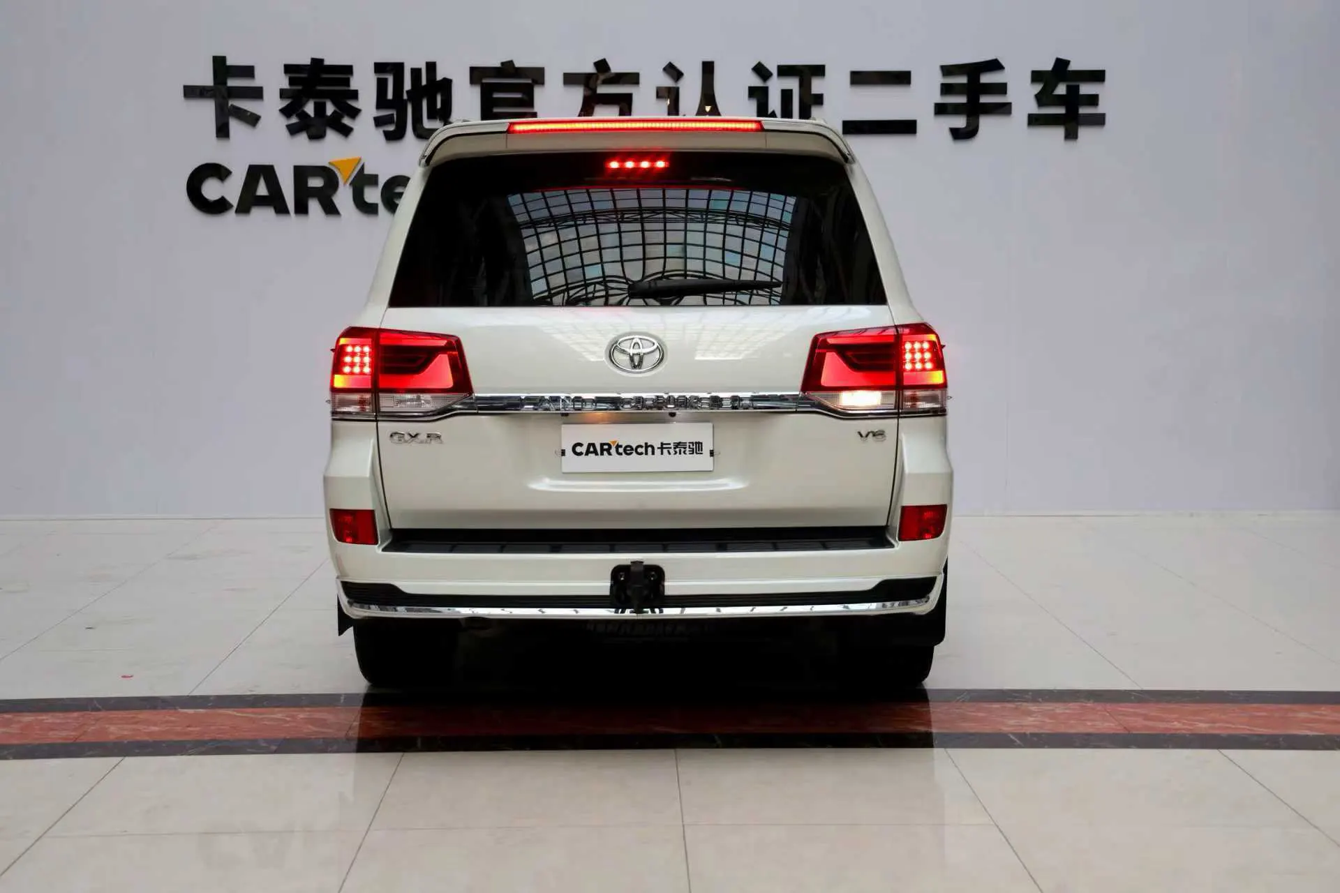Toyota Land Cruiser, 2019 6