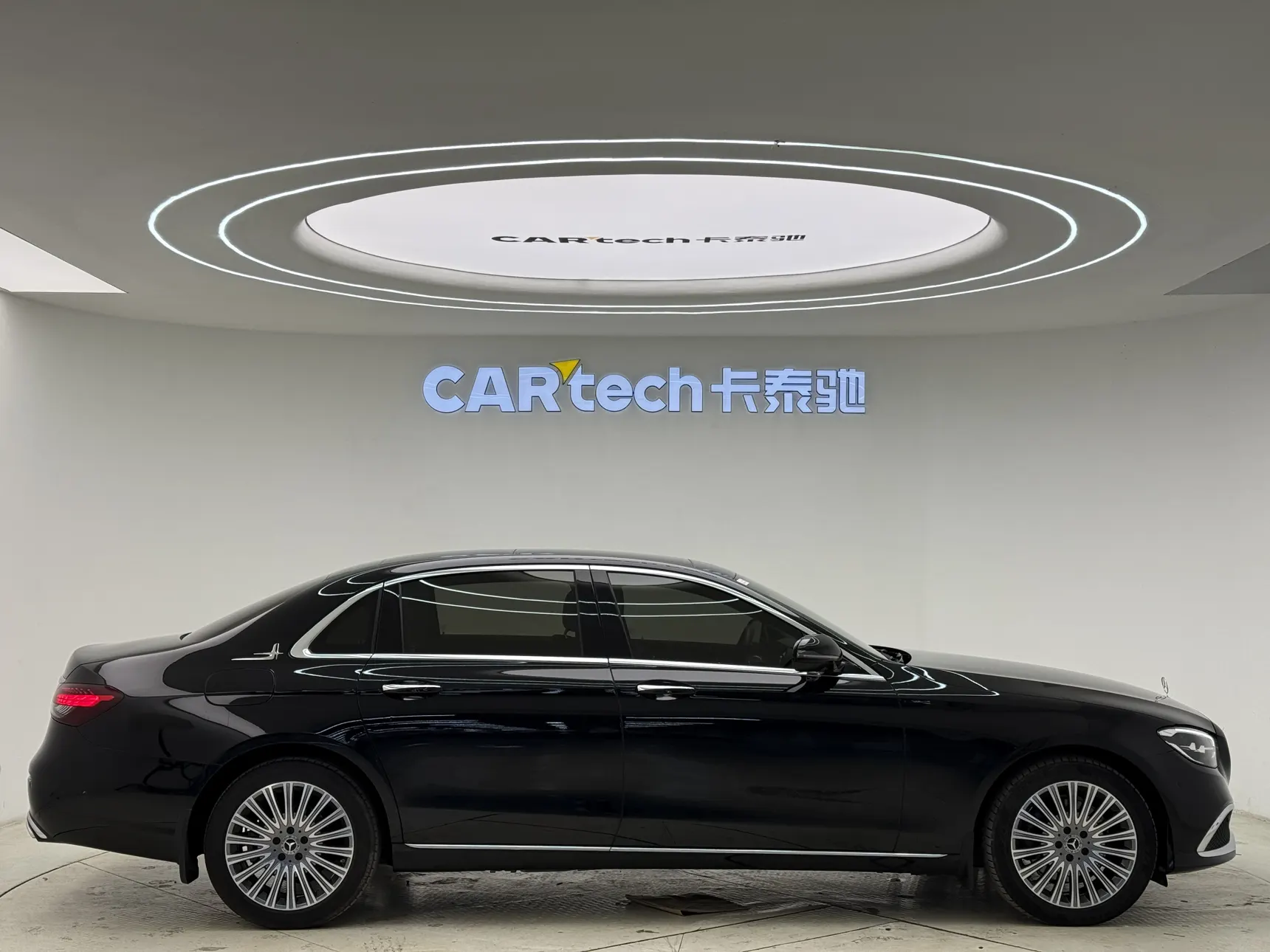 Mercedes-Benz E 300 L, 2021 4