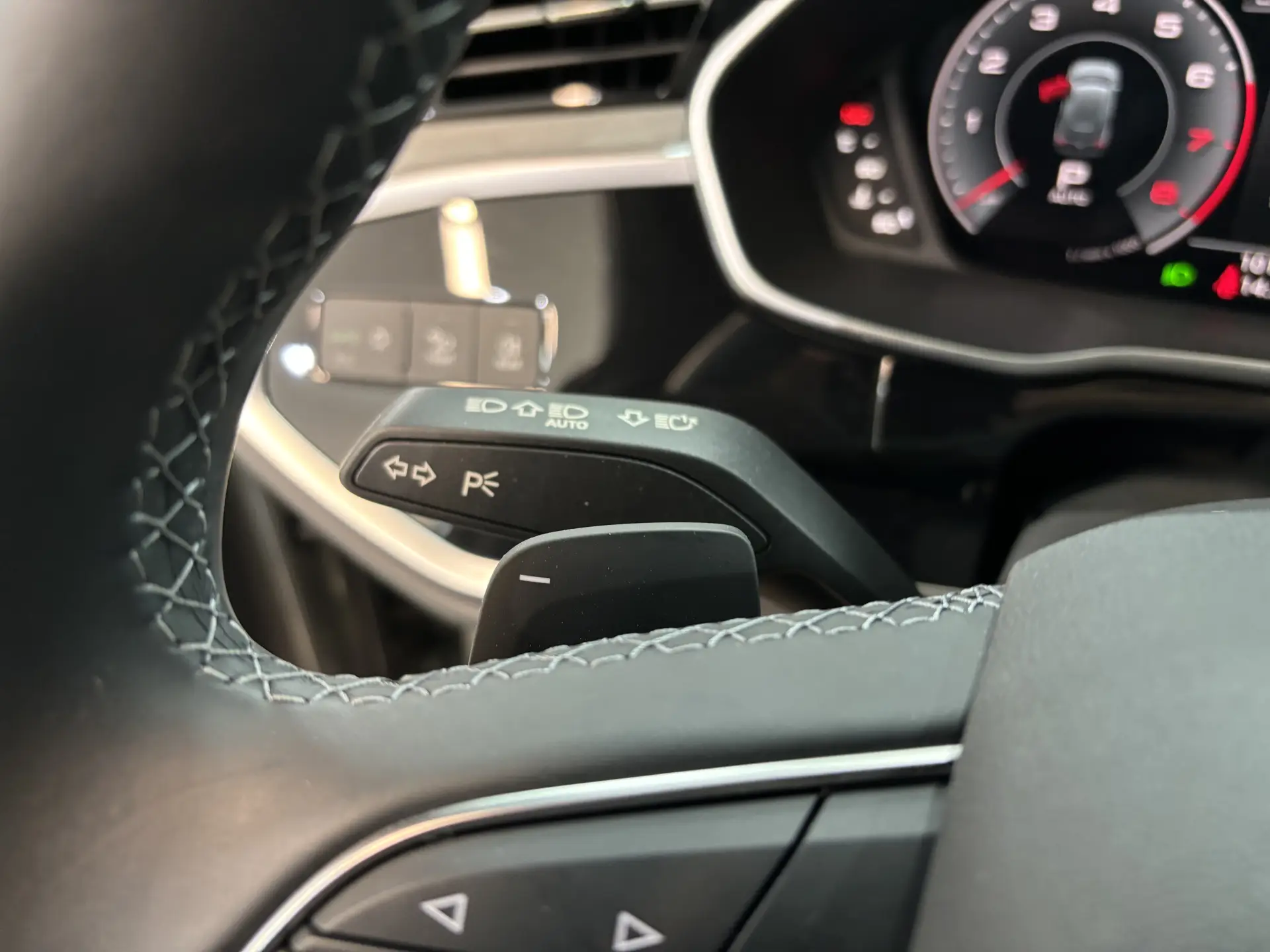 Audi Q3 40 TFSI, 2024 13