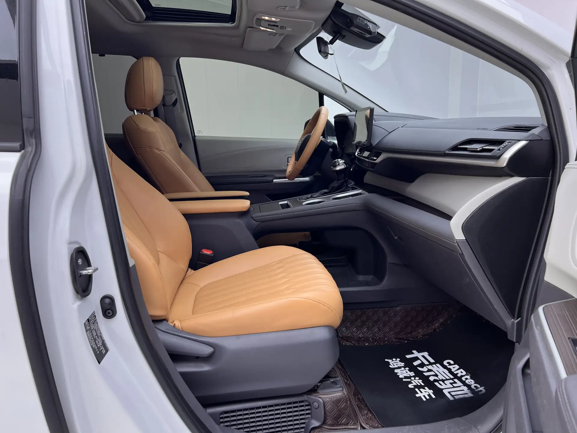 Toyota Sienna, 2023 19
