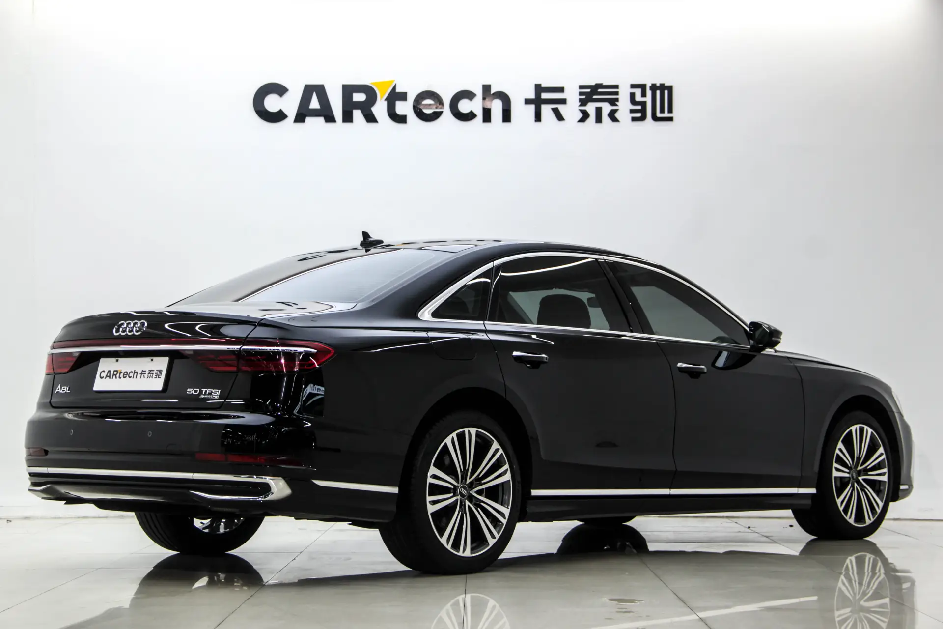 Audi A8L 45 TFSI, 2024 4