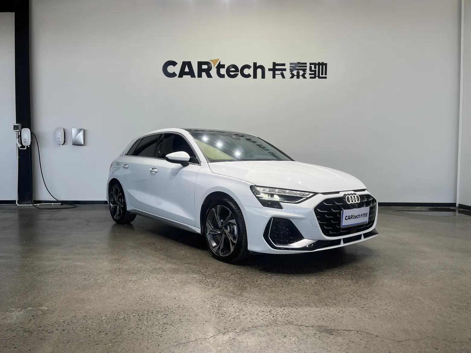 Audi Flying Spur, 2025 2