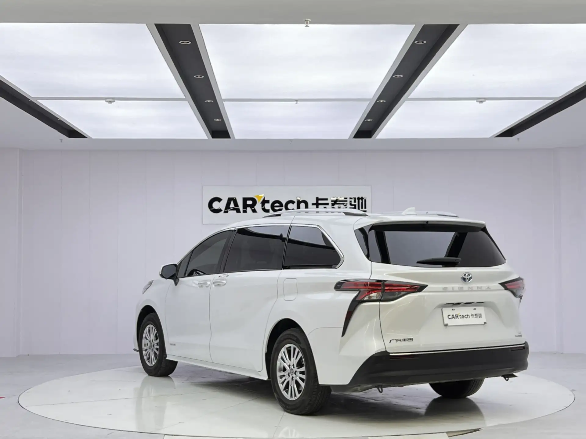 Toyota Sienna, 2023 7