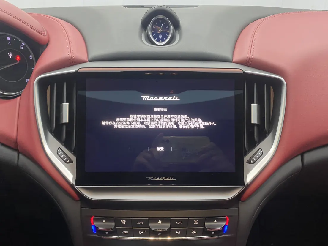 Maserati Ghibli, 2022 28