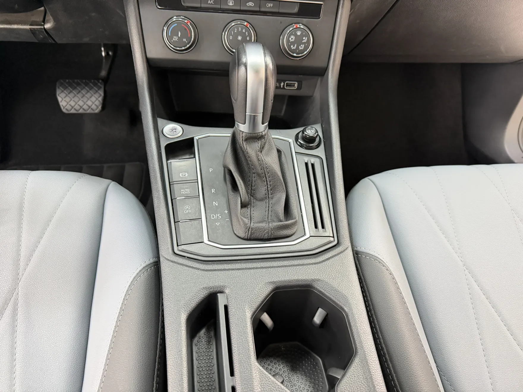 Volkswagen Lavida, 2022 16