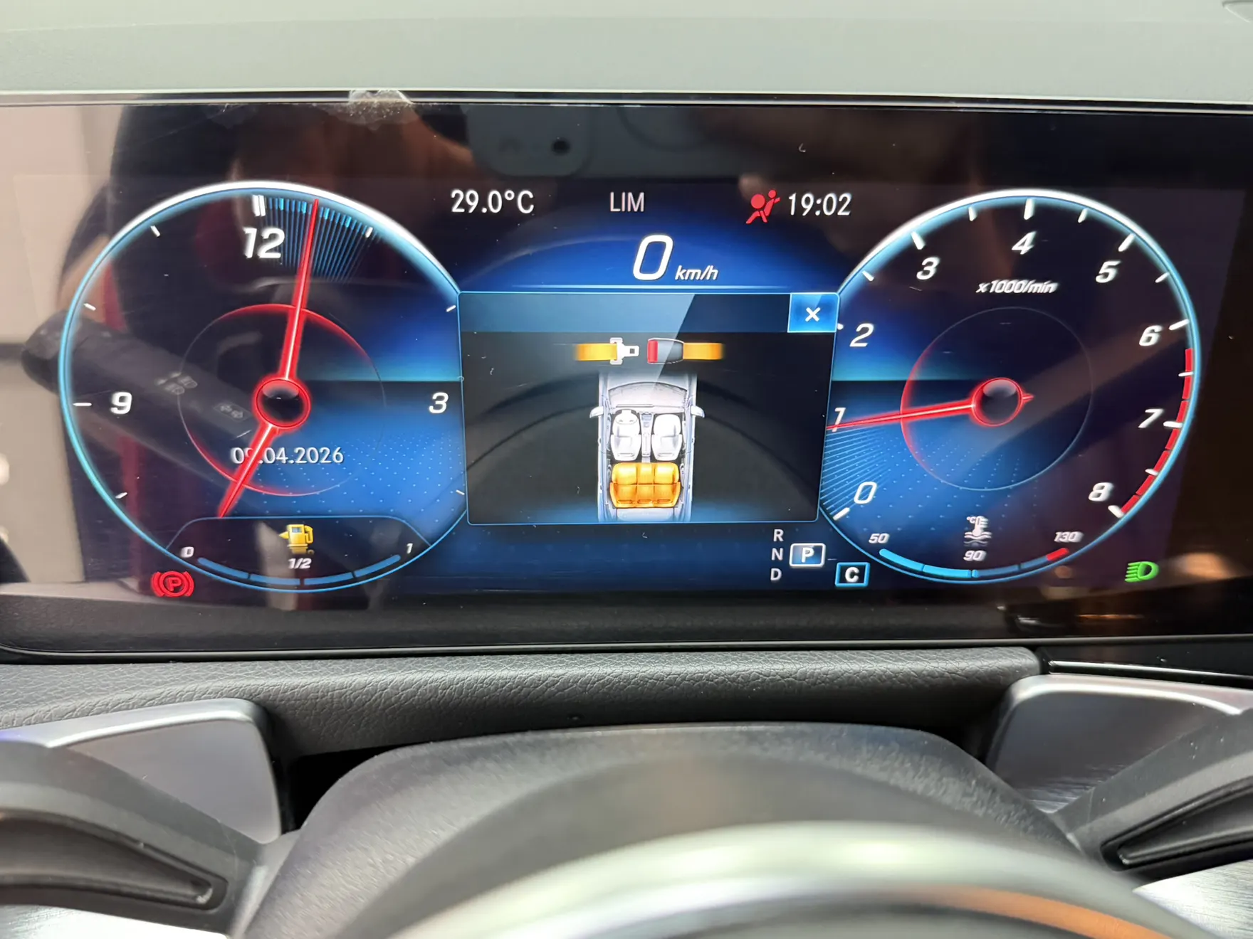 Mercedes-Benz GLB, 2023 11