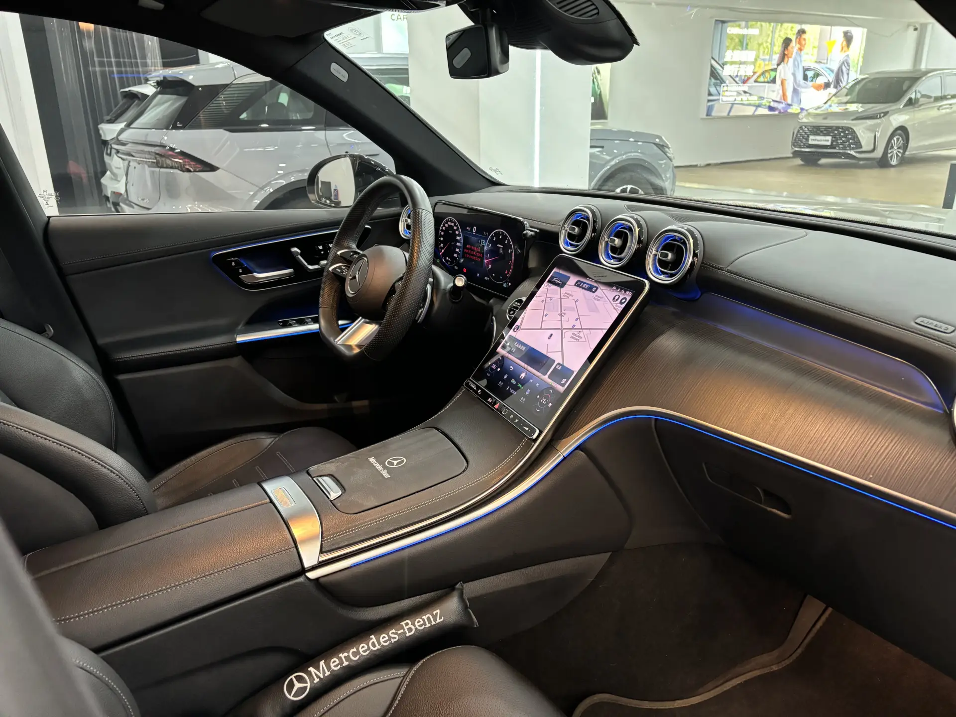 Mercedes-Benz GLC 260 L, 2024 19